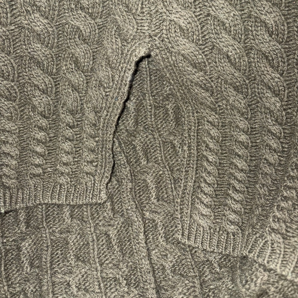 Theory Karenia Cable knit Rosemary Green Sweater - Picture 5 of 6